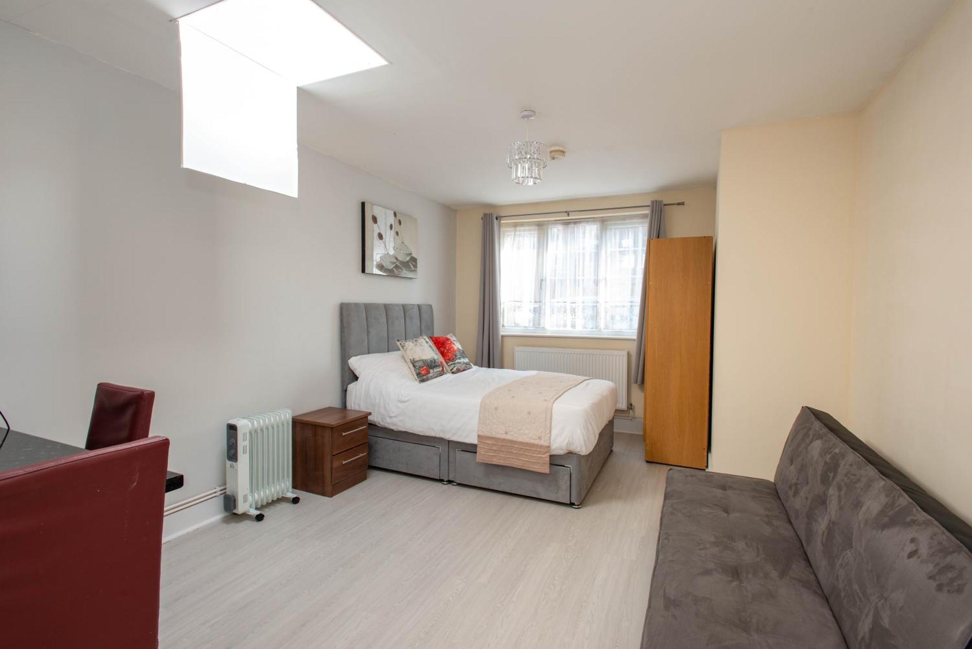 Saffron Studios Орпингтон Экстерьер фото
